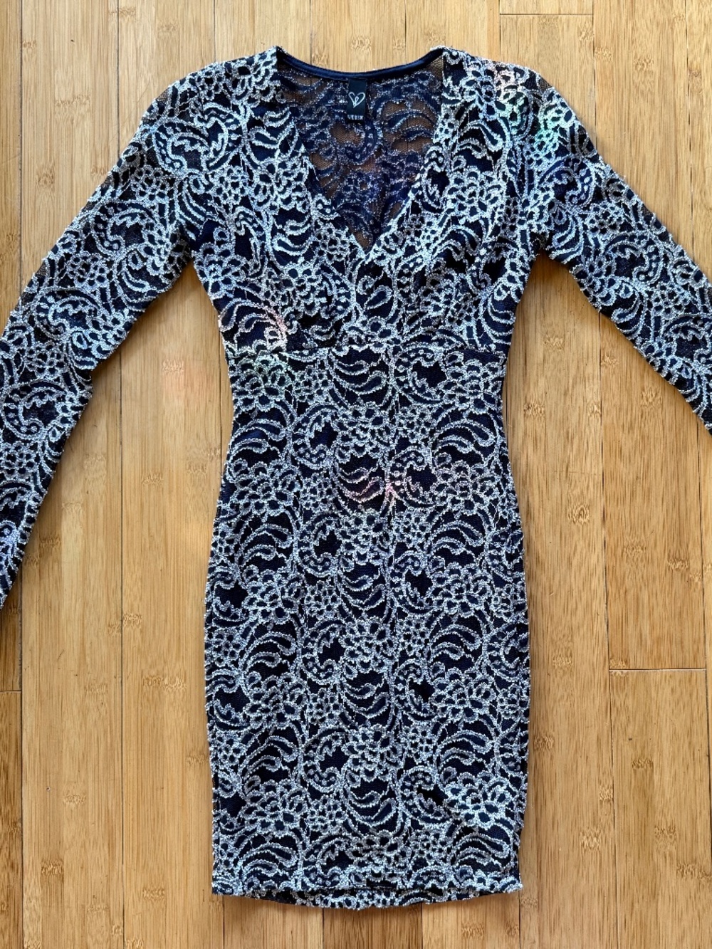 Windsor Navy Silver Lace Long Sleeve Bodycon Mini Dress Size Small